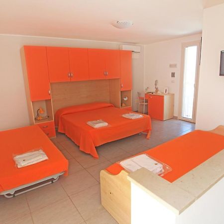 B&B Tramonti Del Sud Lecce Exterior photo